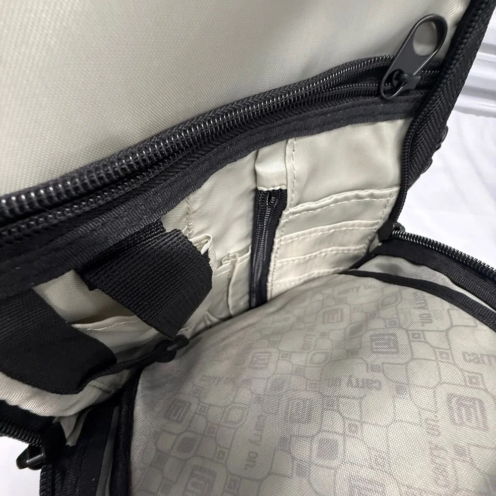 Ful black backpack